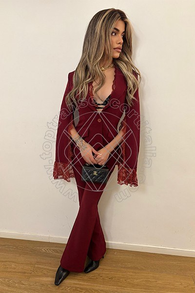 Foto 153 di Rafaella Menicucci Xxl transexescort Milano