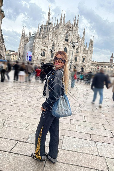 Foto 138 di Rafaella Menicucci Xxl transexescort Milano
