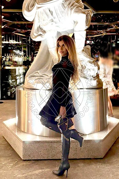 Foto 134 di Rafaella Menicucci Xxl transexescort Milano