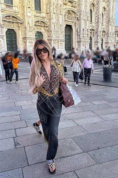 Foto 36 di Rafaella Menicucci Xxl transexescort Milano