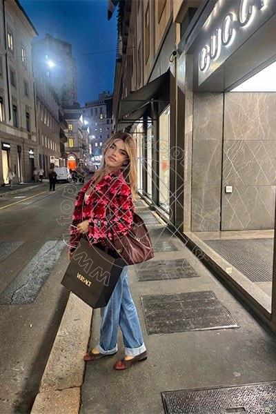 Foto 29 di Rafaella Menicucci Xxl transexescort Milano