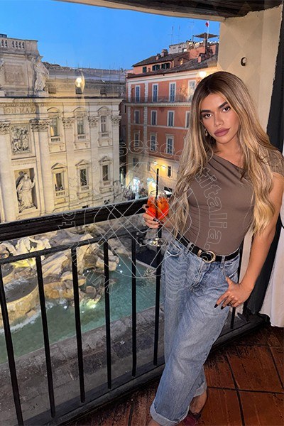 Foto 33 di Rafaella Menicucci Xxl transexescort Milano