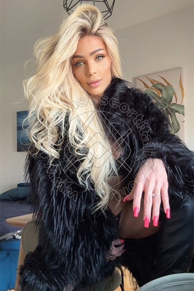 Foto 53 di Fernanda Ambrosio transexescort Milano