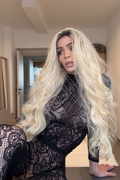 Foto 23 di Fernanda Ambrosio transexescort Milano