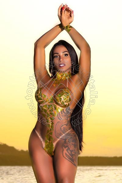 Foto 36 di Gabriella Xxl Brasile transexescort Milano