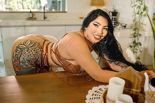 Foto 18 di Luana castrinni transexescort Milano