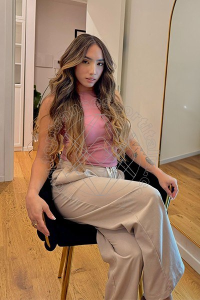 Mia Emanuella BRUXELLES 0032466473924