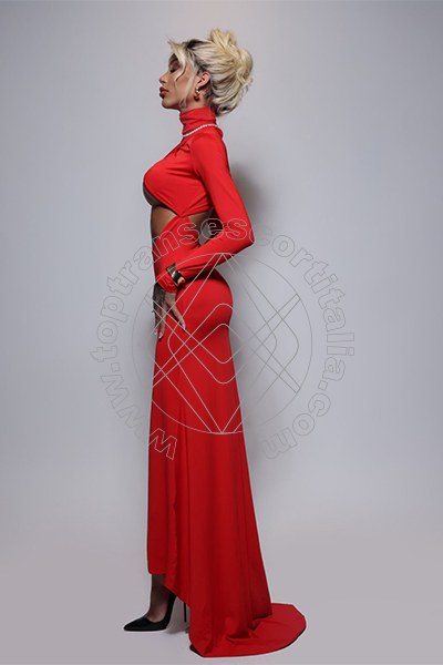Foto 43 di Karollayne arruda transexescort Milano