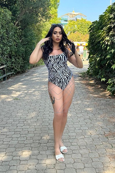 Foto 31 di Jhennyfer Beatriz transexescort Rimini