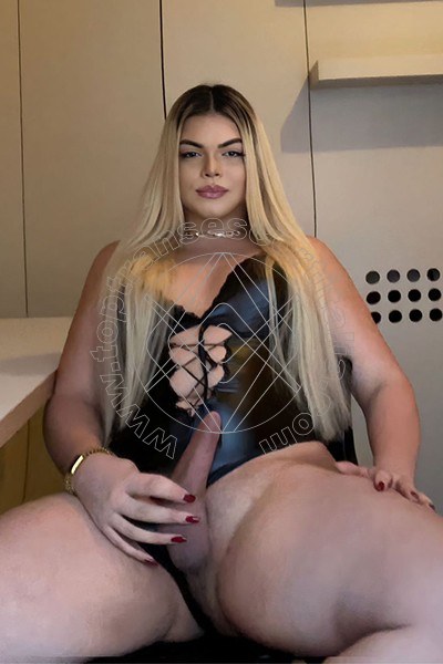 Foto hot 1 di Isabella Cavalcante transexescort Torino