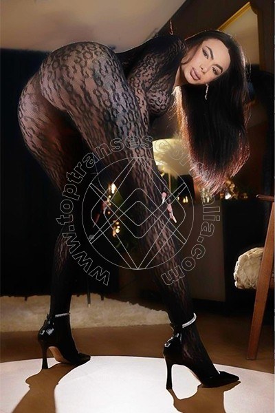 Foto 13 di Kelly Melo Pornostar transexescort Roma
