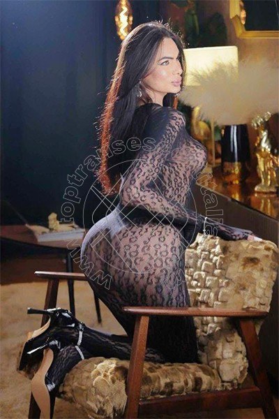 Foto 8 di Kelly Melo Pornostar transexescort Roma