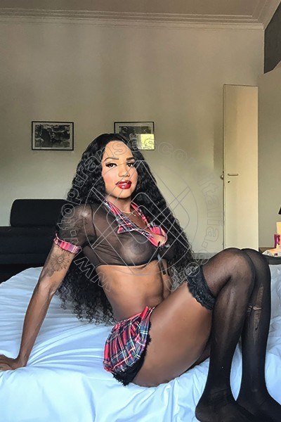 Foto 27 di Karina Rios Pornostar transexescort Bologna