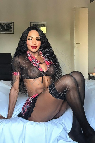 Foto 26 di Karina Rios Pornostar transexescort Bologna