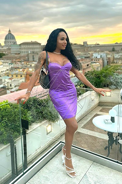 Foto 29 di Karina Rios Pornostar transexescort Bologna