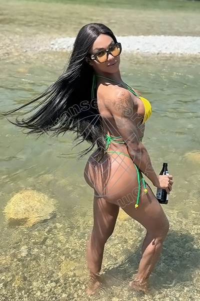 Foto 39 di Karina Rios Pornostar transexescort Alba