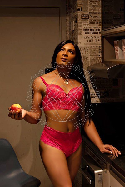 Foto 23 di Giovanna Diaz transexescort Parigi