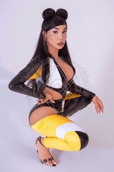 Foto 27 di Pornostar Xxl Kalliny Nomura transexescort Dubai