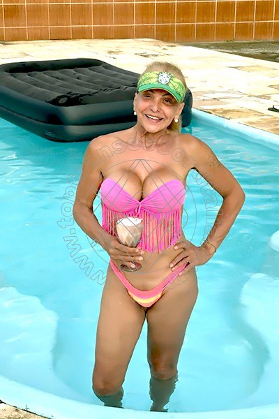 Foto 11 di Claudia transexescort Losanna