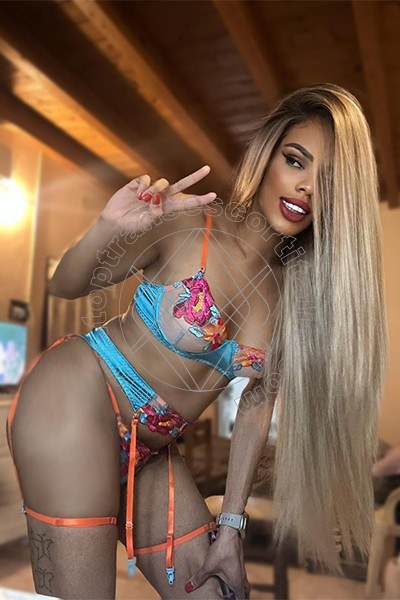 Foto 19 di Vitoria Evans transexescort Forlì