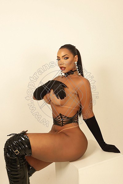 Foto 6 di Milla Dotata transexescort Frosinone