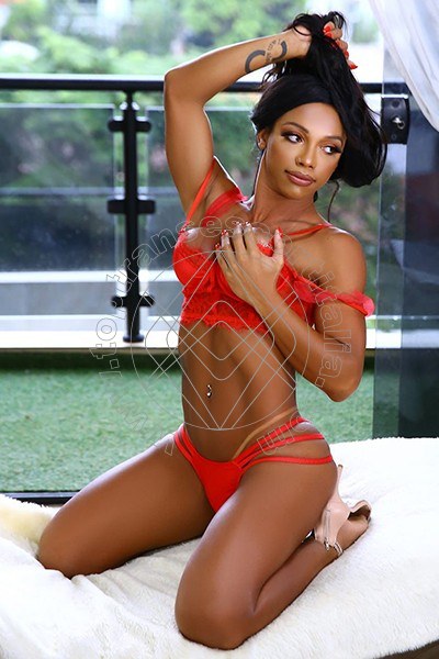Foto 5 di Rafaella Maivis transexescort Rimini