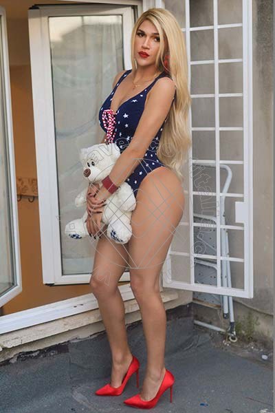 Foto 24 di Giulia Araujo transexescort Bologna