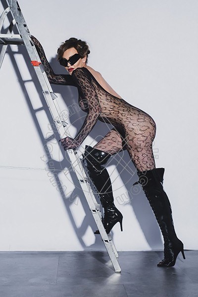Foto 25 di Valeria transexescort Treviso