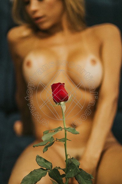 Foto 160 di Nina La Vera Dea transexescort Ginevra