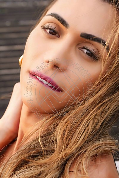 Foto 72 di Nina La Vera Dea transexescort Ginevra