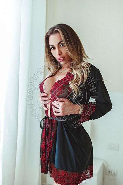 Foto 195 di Nina La Vera Dea transexescort Ginevra