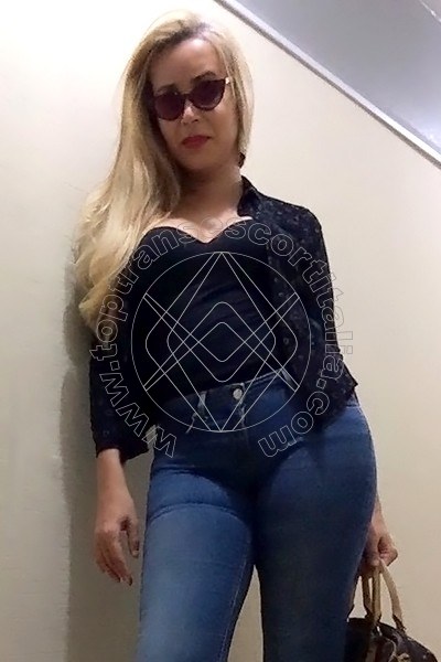 Foto 2 di Jenny Lopez transexescort Busto arsizio