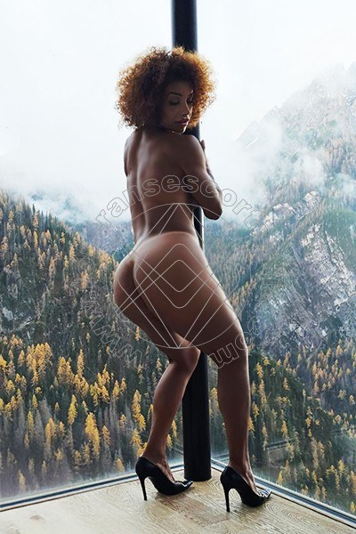 Foto 49 di Riccia transexescort Brescia