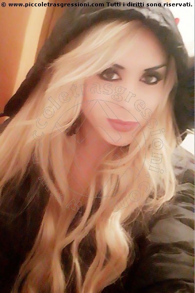 Foto selfie 24 di Alessia Xxl transexescort Barcellona
