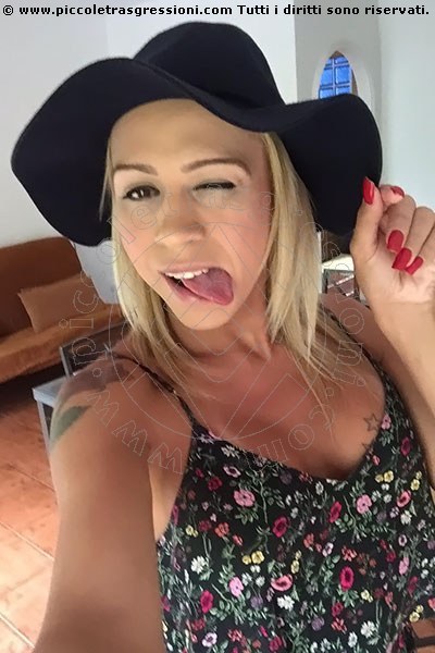 Foto selfie 2 di Shakira Voguel Pornostar transexescort Marbella