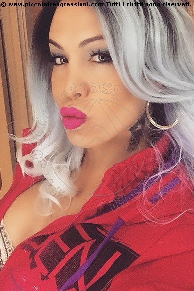 Foto selfie 1 di Danika Dreamz transexescort Edmonton