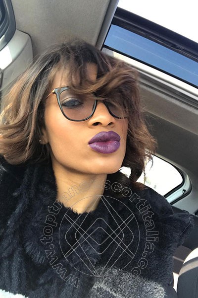 Foto selfie 40 di Kiara Bardo transexescort Firenze