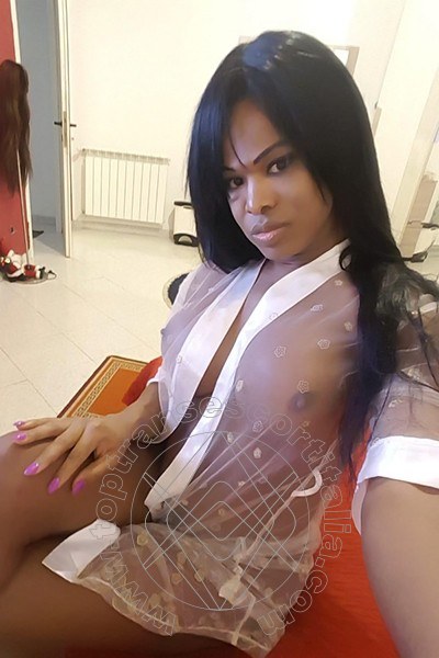 Foto selfie 38 di Nadia transexescort Roma