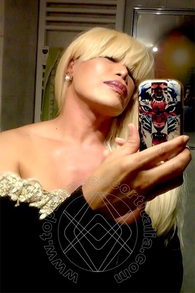 Foto selfie 364 di Nicole Vip Venturiny transexescort Milano