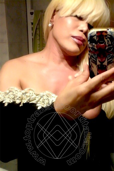 Foto selfie 357 di Nicole Vip Venturiny transexescort Milano