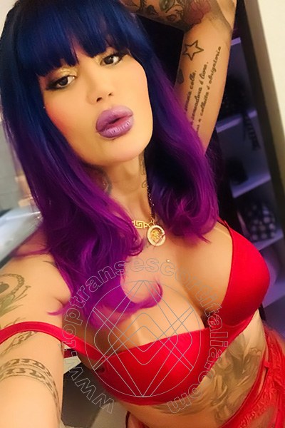 Foto selfie 2 di Alessandra Nogueira Diva Porno transexescort Milano