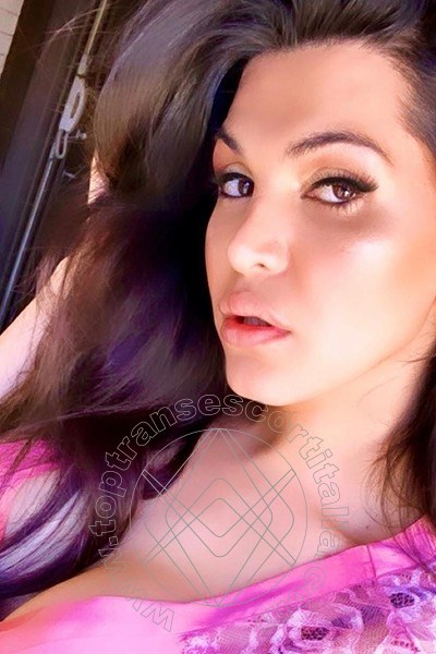 Foto selfie 15 di Raphaella Ferrari Pornostar transexescort Roma