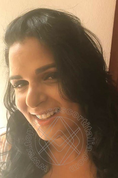 Foto selfie 35 di Yasmin Laura transexescort Settimo Torinese