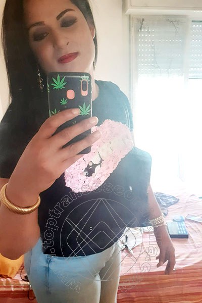 Foto selfie 26 di Yasmin Laura transexescort Settimo Torinese