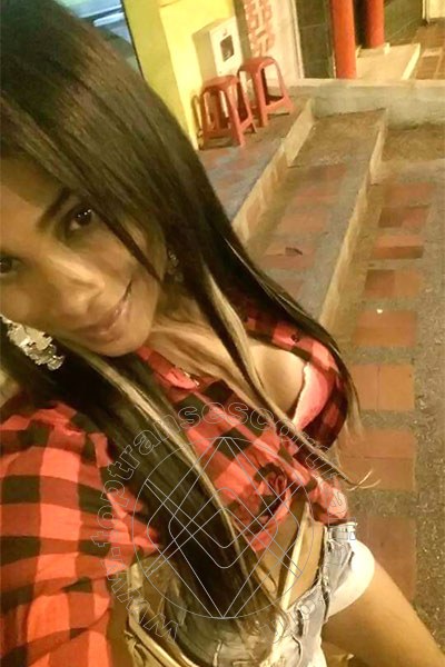 Foto selfie 30 di Adhara transexescort Düsseldorf