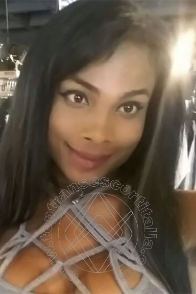 Foto selfie 35 di Adhara transexescort Düsseldorf