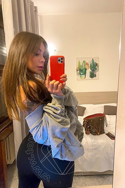 Foto selfie 51 di Thais Ferraz transexescort Napoli
