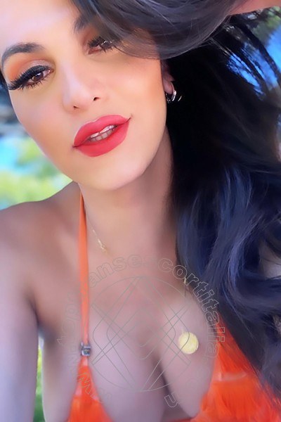 Foto selfie 14 di Raphaella Ferrari Pornostar transexescort Roma