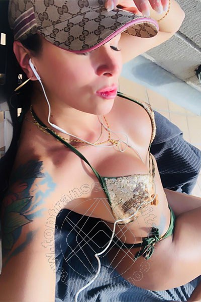 Foto selfie 50 di Hilary Hot transexescort Roma