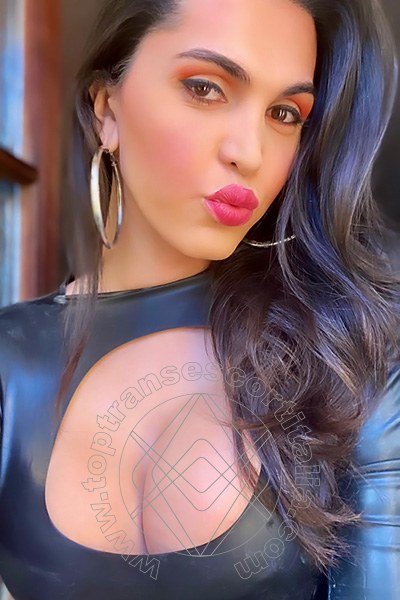 Foto selfie 13 di Raphaella Ferrari Pornostar transexescort Roma